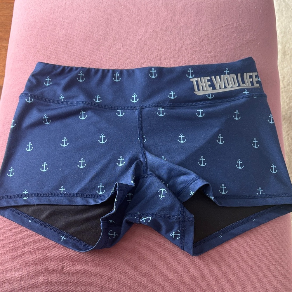 THE WOD LIFE Bootie/Crossfit/Fitness Shorts Navy and Light Blue Anchor Print